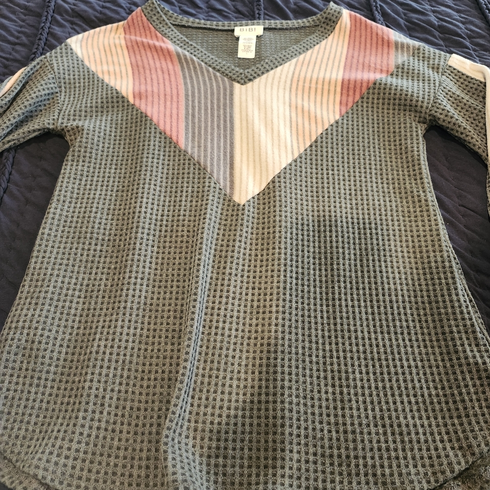 Entro Multicolor V-Neck Textured Blouse
